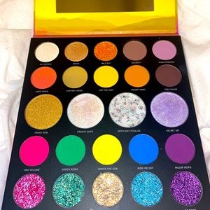 24A Artist Pass Morphe Palette